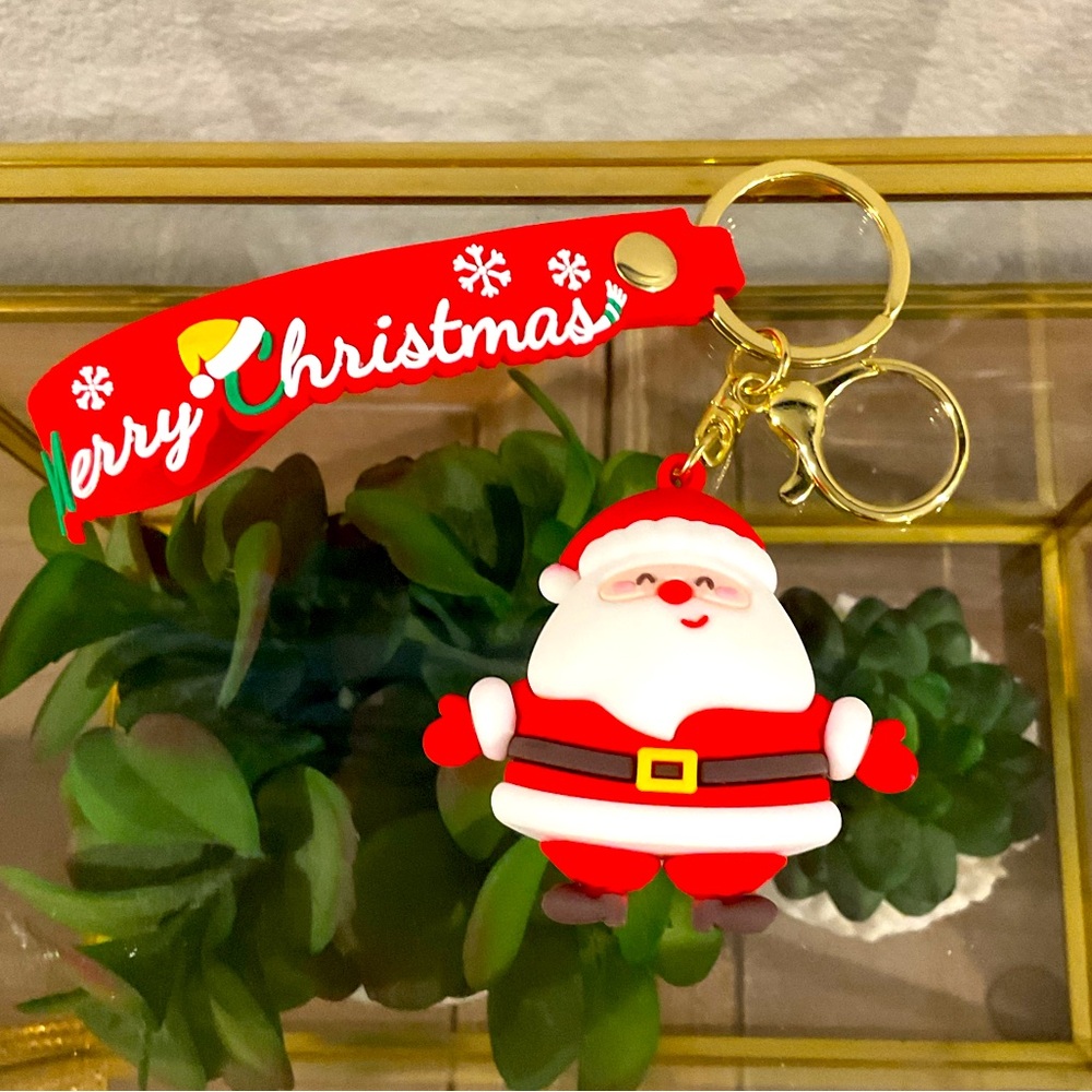 Oh so cute Santa Keychain, Merry Christmas!